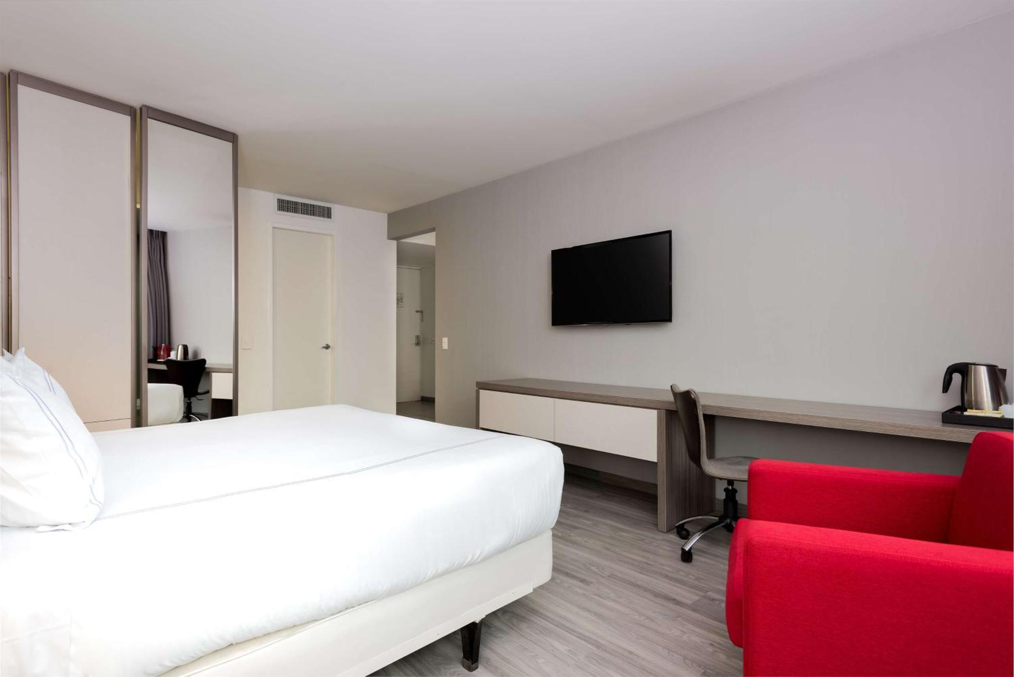 Hotel Nh Collection Medellin Royal Exterior foto